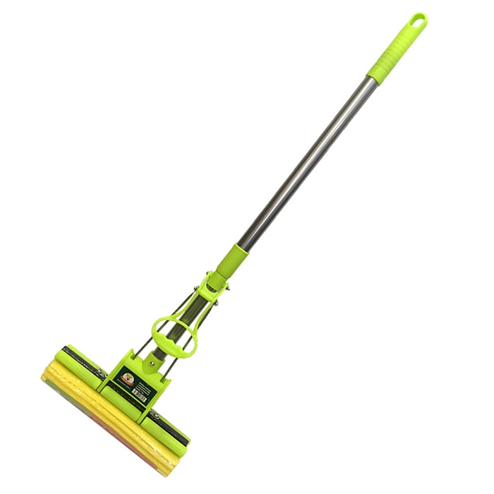 Швабра отжимная Умничка Эконом зеленая 120 см 1 ролик